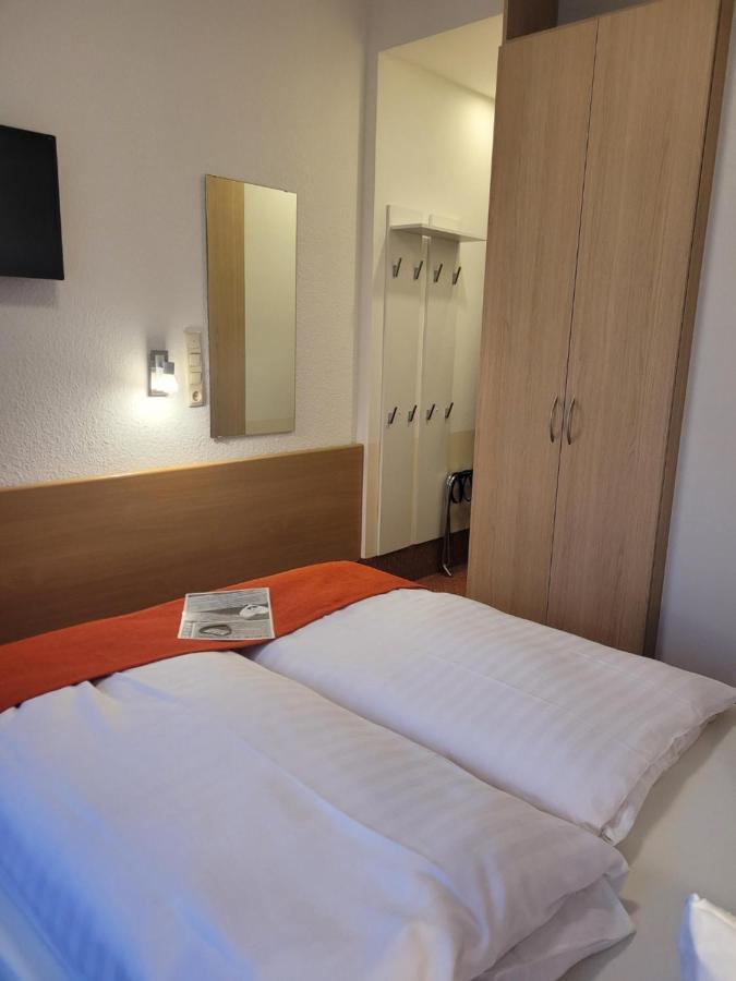 Hotel Restaurant Ruppert Walluf Eksteriør billede