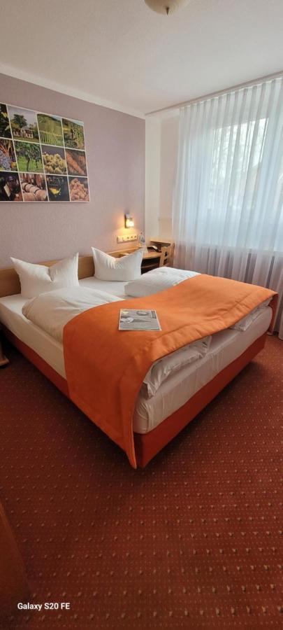 Hotel Restaurant Ruppert Walluf Eksteriør billede