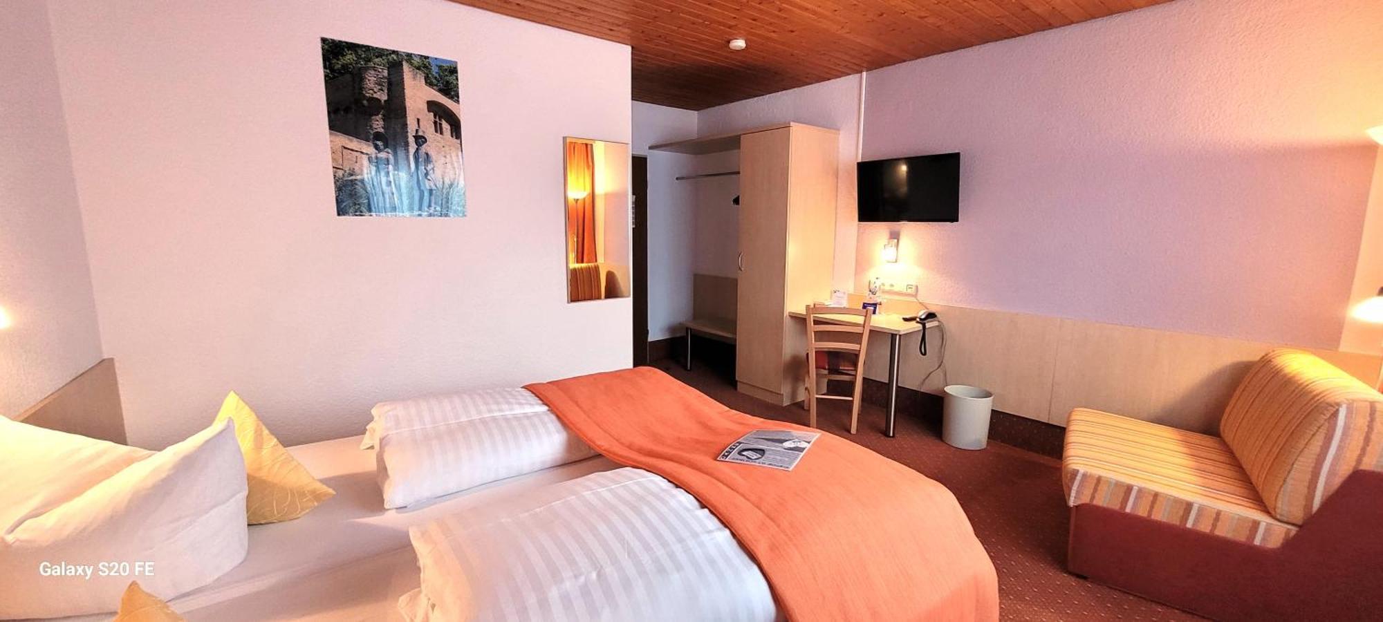 Hotel Restaurant Ruppert Walluf Eksteriør billede